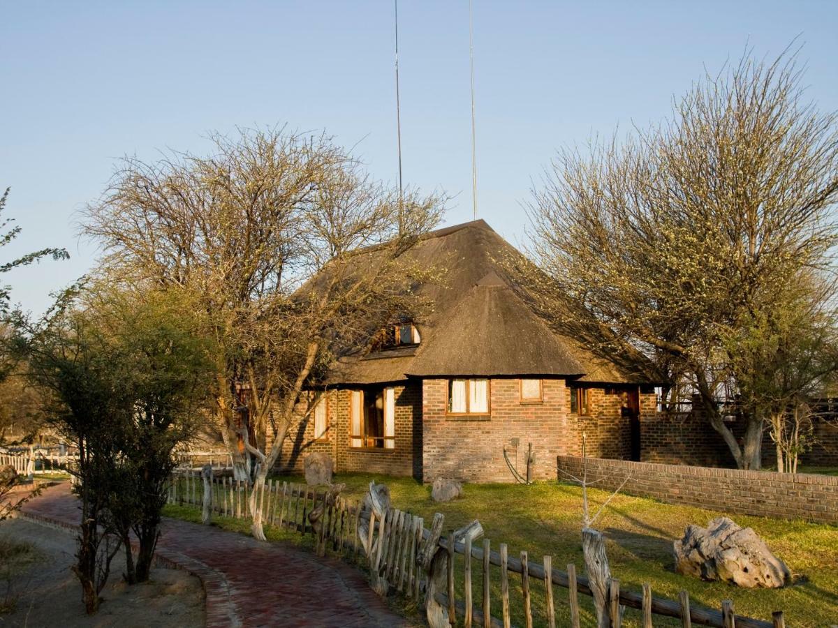 Grassland Safari Lodge Ghanzi Zewnętrze zdjęcie